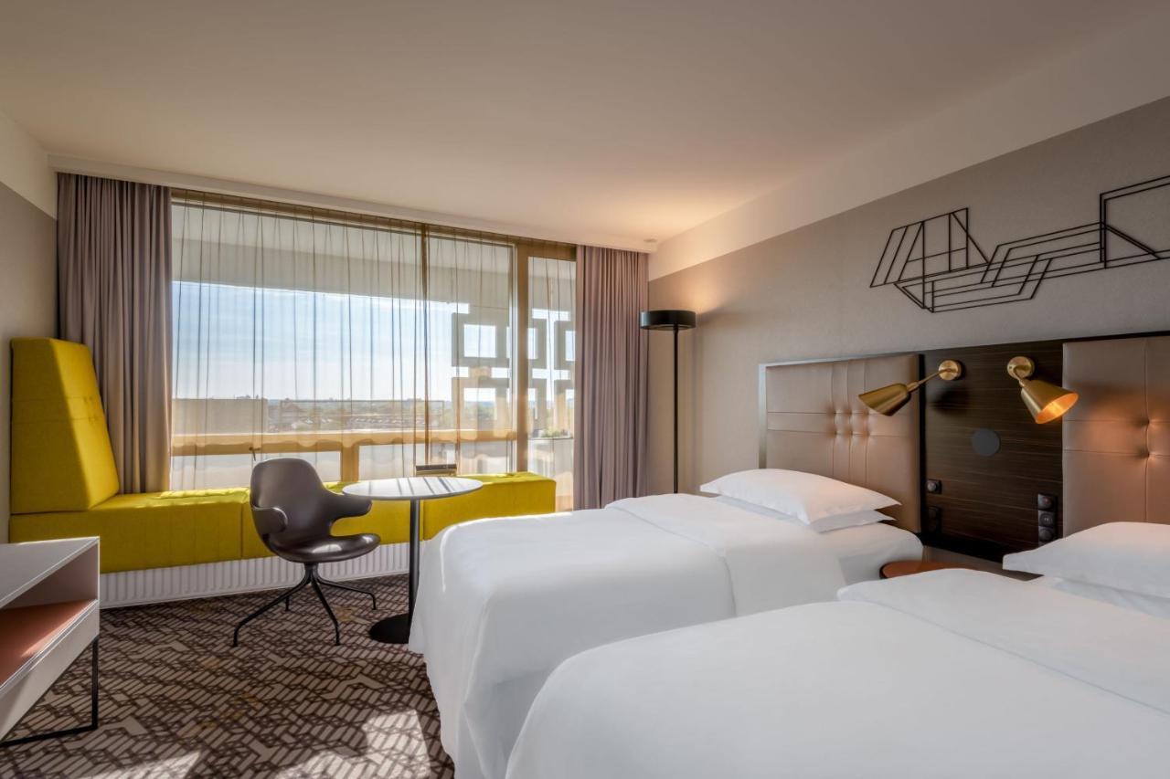 Hotel Four Points By Sheraton Arabellapark 4*